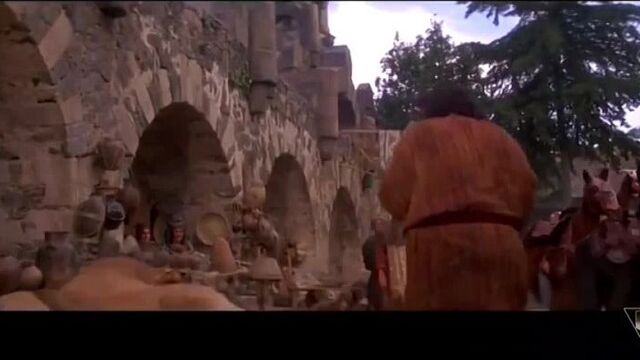 Music Video Arnold Schwarzenegger - Thunderstruck (AC/DC)