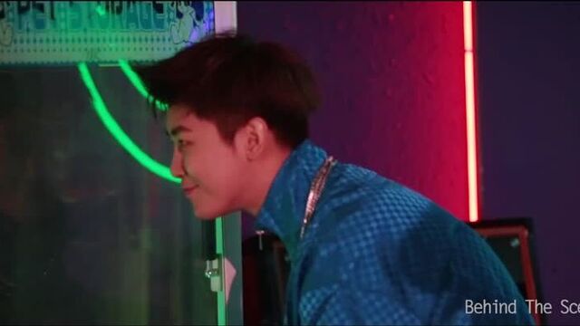 Zhou Yixuan - Foot Fungus ( Dance Ver.）
