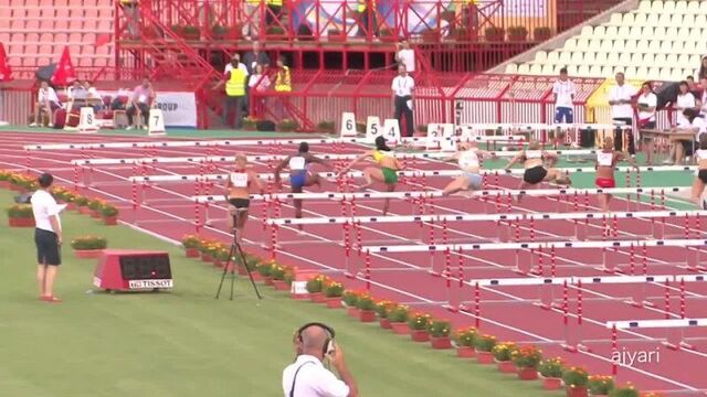 gorgeous Slovenian & Lithuanian female sprint hurdlers' start from their back [IBoobs.© +18 (эротика, сиськи, разврат)]