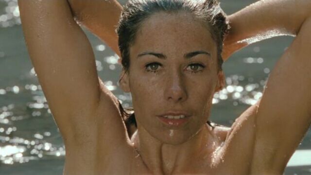 Halina Reijn, Tineke Caels Nude - Isabelle (NL 2011) hd 1080p Watch Online / Халина Рейн, Тинеке Каелз - Изабель