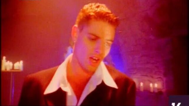 Boyzone - Love Me For A Reason (VH1 CLASSIC EUROPE)
