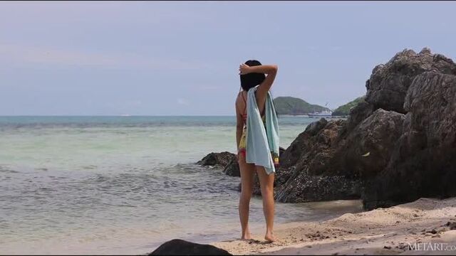 Kahlisa - Paradise Beach [Solo]