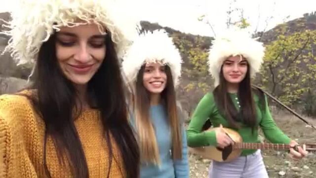 Trio Mandili - Qalav