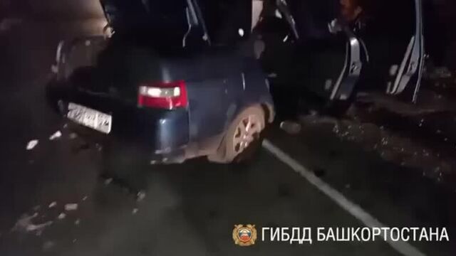 Страшная авария в Башкирии унесла жизнь 17-летнего парня Трагедия произошла в Дуванском районе республики. ￼ Трагедия, напоми