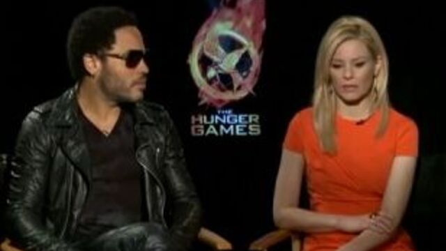 THE HUNGER GAMES Interviews with Jennifer Lawrence, Josh Hutcherson, Liam Hemsworth and more!