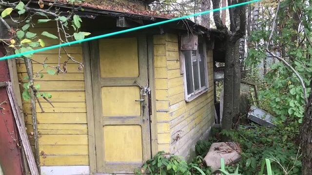 Баня 80-х годов.Из чего построена, состояние бани через 40 лет и её обитатели #баня