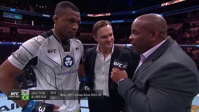 UFC Шарлотт_ Жаилтон Алмейда - Слова после боя
