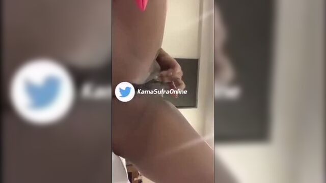 Oasis Das White Shirt Masturbation 2