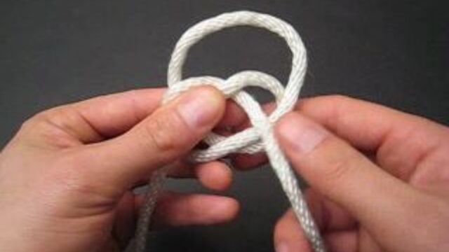 Cloud Knot