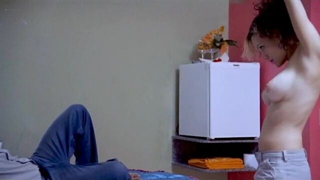 Hermila Guedes Nude - O Céu de Suely (BR 2006) Watch Online