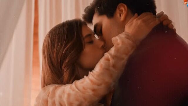 Video by Буче Бусе Кахраман ›› Buçe Buse Kahraman