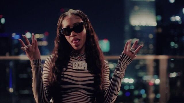 LUCIANO ft. BIA & AITCH - BAMBA