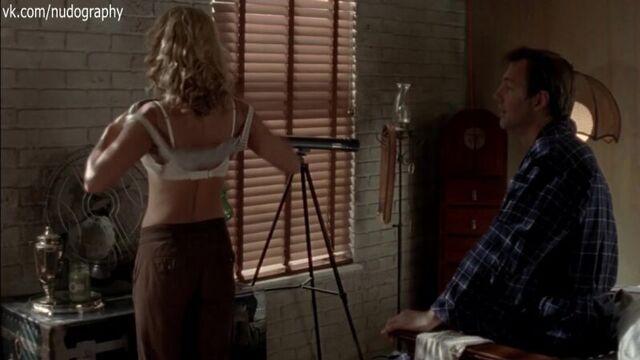 Лори Холден (Laurie Holden) в сериале "Ходячие мертвецы" (The Walking Dead, 2012) - Сезон 3 / Серия 7 (s03e07)