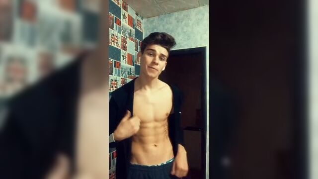А ты танцуй давай, сделаем с тобою рай