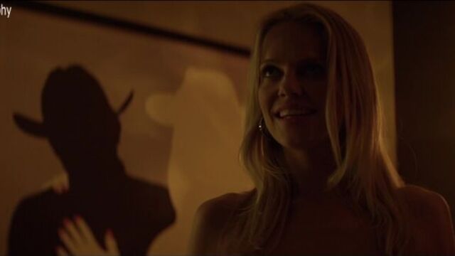 Мирси Монро (Mircea Monroe) голая в фильме "Супер Майк" (Magic Mike, 2012, Стивен Содерберг) 1080p