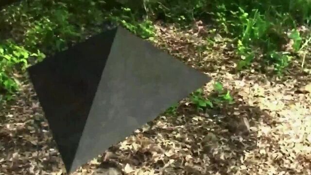 [ЗОМБИ ЧЕЗ] Оператор Заснял То, Что Никто Не Должен Был Увидеть |Паранормальные Новости #27