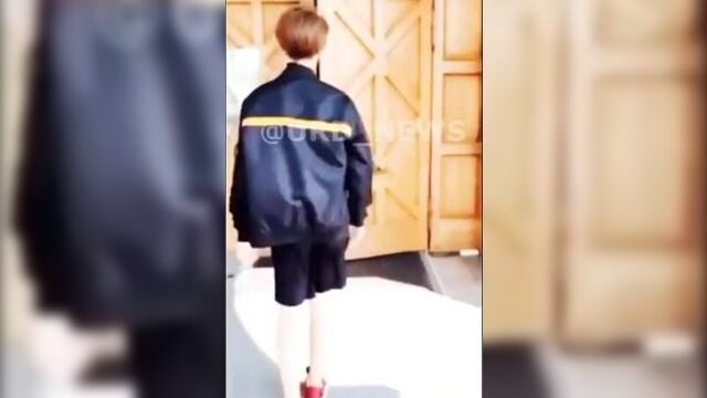 В Чите местный зумер решил прикурить от церковной свечи прямо в соборе Казанской иконы Божьей матери, выложив это в свой ТикТок.