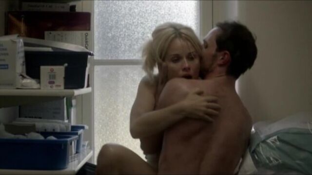 Helena Af Sandeberg - Blondie (2012) (1) (эротическая постельная сцена из фильма знаменитость трахается голая sex scene)