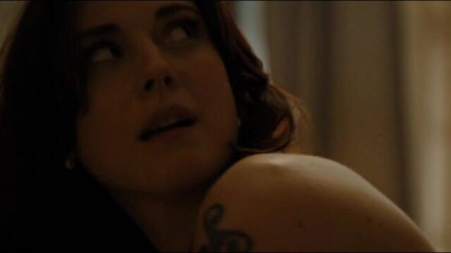 Alexandra Breckenridge - Zipper (2015) (эротическая постельная сцена из фильма знаменитость трахается голая sex scene)