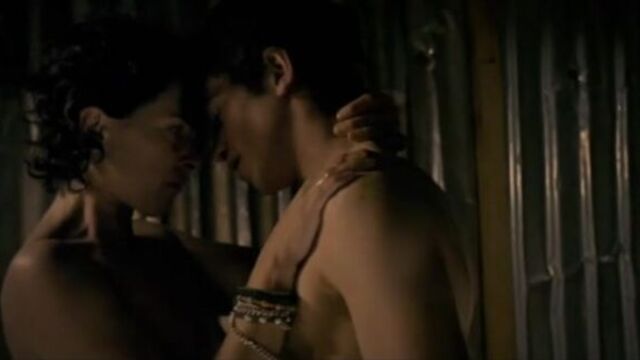 Belinda Stewart-Wilson - All That Way for Love (2011) (эротическая постельная сцена из фильма знаменитость трахается голая sex s