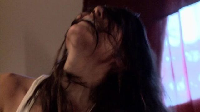 Taylor Cole - The Violent Kind (2010) (эротическая постельная сцена из фильма знаменитость трахается голая sex scene)