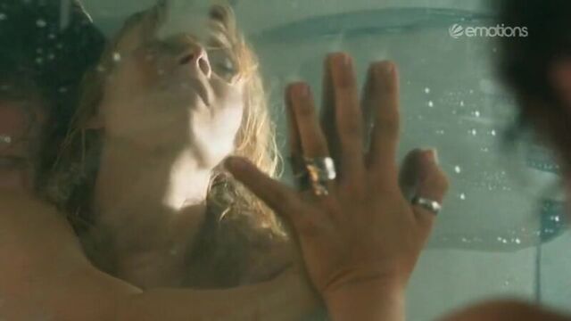 Isabell Gerschke - Verfuhrt (2016) (эротическая постельная сцена из фильма знаменитость трахается голая sex scene)
