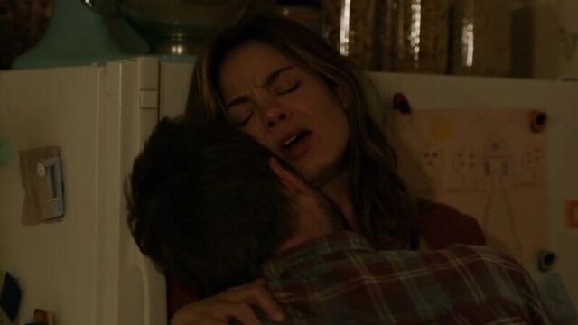 Michelle Monaghan - The Path (s01e02) (2016) (эротическая постельная сцена из фильма знаменитость трахается голая sex scene)