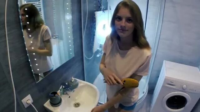 Трахнул подругу на стиральной машине