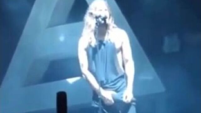 Jared Leto holding his penis on Concert