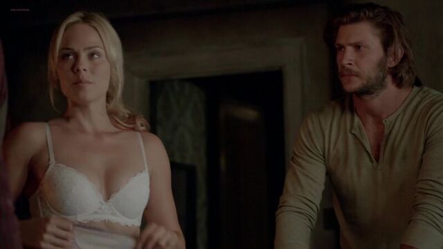 Laura Vandervoort Nude - Bitten (2014) s01e09 HD 1080p Watch Online / Лора Вандервурт - Укушенная