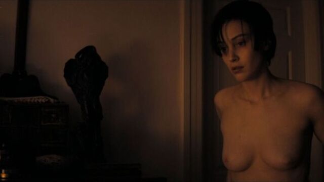 Сара Гадон (Sarah Gadon nude scenes in "Octavio Is Dead" 2018)