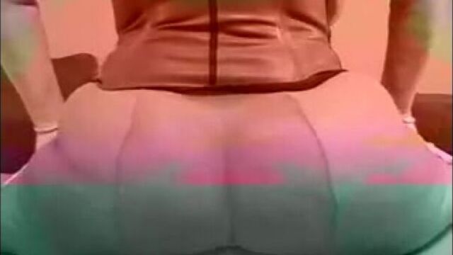 BBW Facesitting