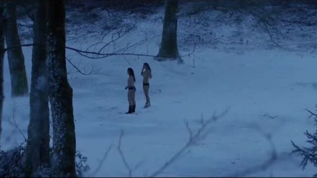 Abbey Hoes, Olivia Lonsdale Nude - Vals (2019) HD 720p Watch Online