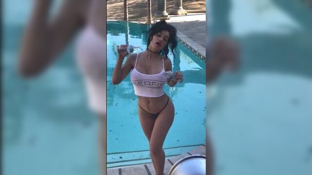 CJ Sparxx wet tits