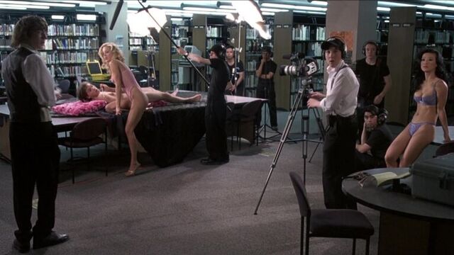Amanda Swisten, Sung Hi Lee Sexy - The Girl Next Door (2004) 1080p
