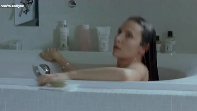 Géraldine (Geraldine) Pailhas, Marina de Van Nude @ Je pense à vous (Made In Paris, 2006) Watch Online