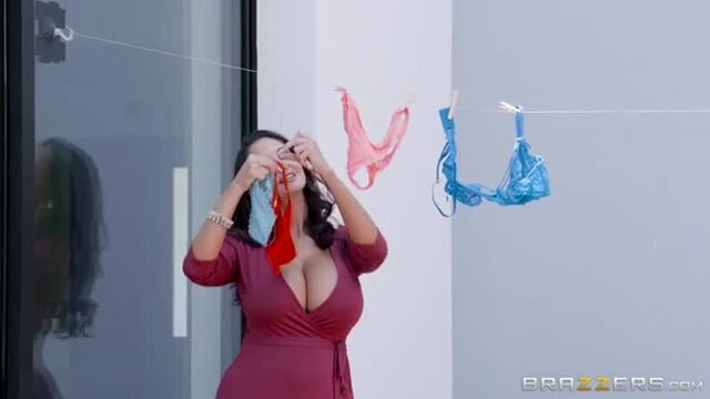 ava adams