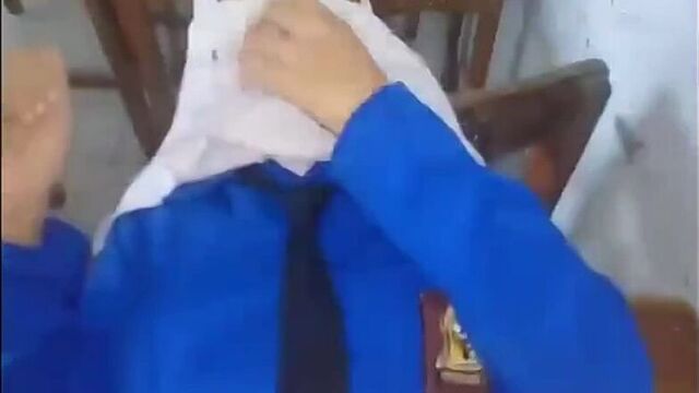 Bokep Sma Ngewe Dikelas Anjir Memeknya Mulus
