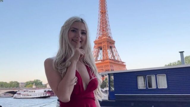 I fucked a random guy on my weekend in Paris and let him cum on me - Eva Elfie