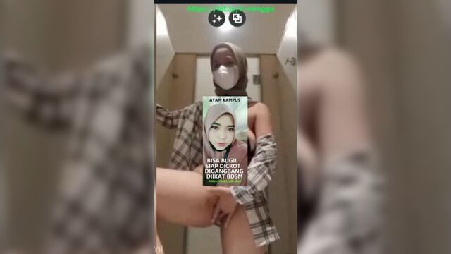 cewek hijaber cantik seksi bugil telanjang pamer toket memek