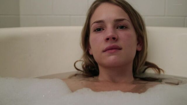 Britt Robertson Nude & Sexy - Ask Me Anything (US 2014) [HD 1080p WEB-DL]
