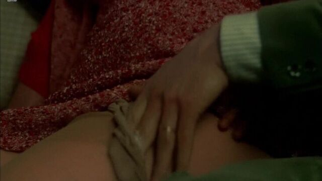 Sylvia Kristel Nude - Emmanuelle 2 (FR 1974) 1080p Watch Online / Сильвия Кристель - Эммануэль 2