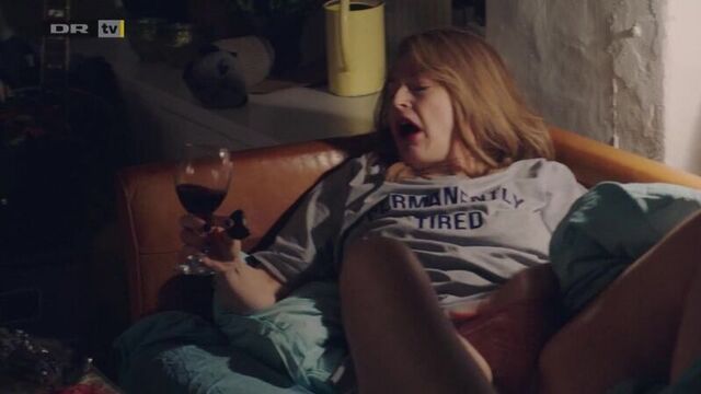 Ditte Hansen Nude - Ditte Og Louise - s02e07 (DK 2016) 720p