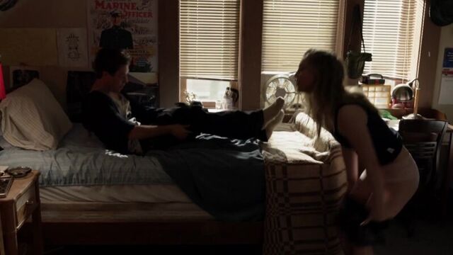 Sammi Hanratty Sexy - Shameless s08e12 (2018) HD 1080p