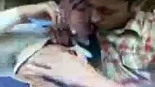Arab Hijab Girl sucked Big Boobs and kissed in Car