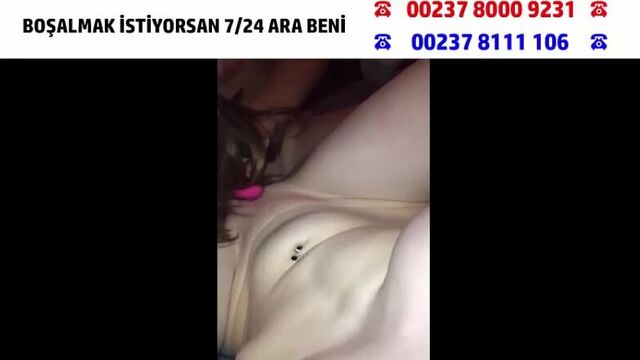 Türk Lezbiyenler Birbirlerinin Amlarını Yalıyor OFF MÜKEMMEL (TÜRK LEZBİYEN) (TÜRK PORNO)