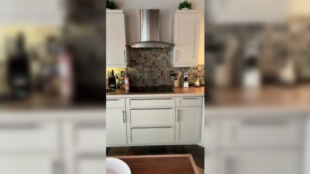 Isla Moon naked little dance in the kitchen. Dinner is ready. TikTok chubby slut nude