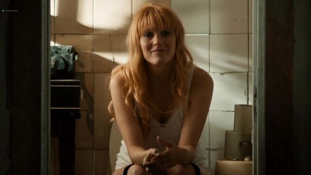 Laura Birn Nude - Syysprinssi (FI 2016) HD 720p BluRay Watch Online / Лаура Бирн - Любовь и ярость