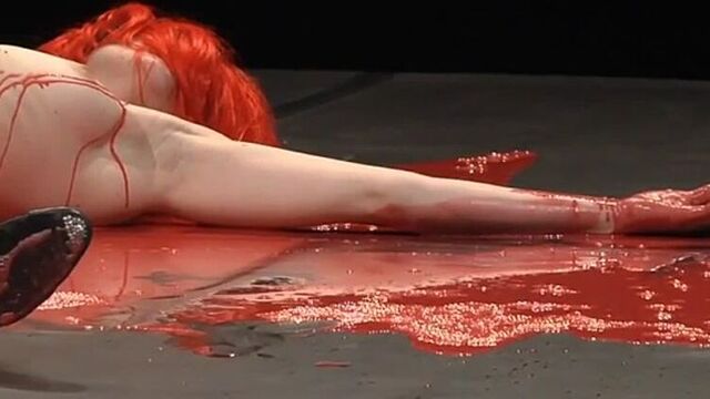Spotlight on me clip in NOS Naked On Stage on Vimeo
