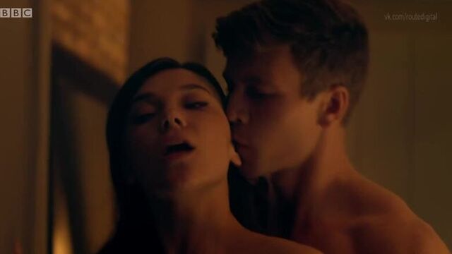 Synnøve (Synnove) Karlsen - Clique s02e03 (2018) HD 720p Nude? Sexy! Watch Online / Сюннёве Карлсен - Клика